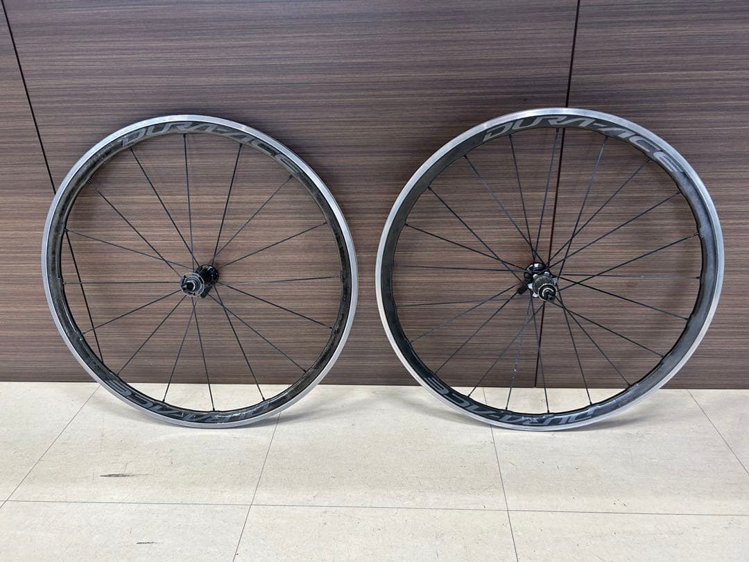 DURA-ACE 700C カーボン完組ホイール
