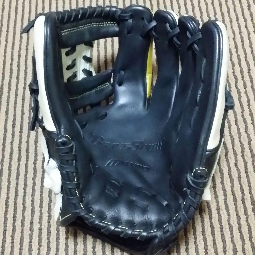 ミズノ⚡軟式内野手用グローブ