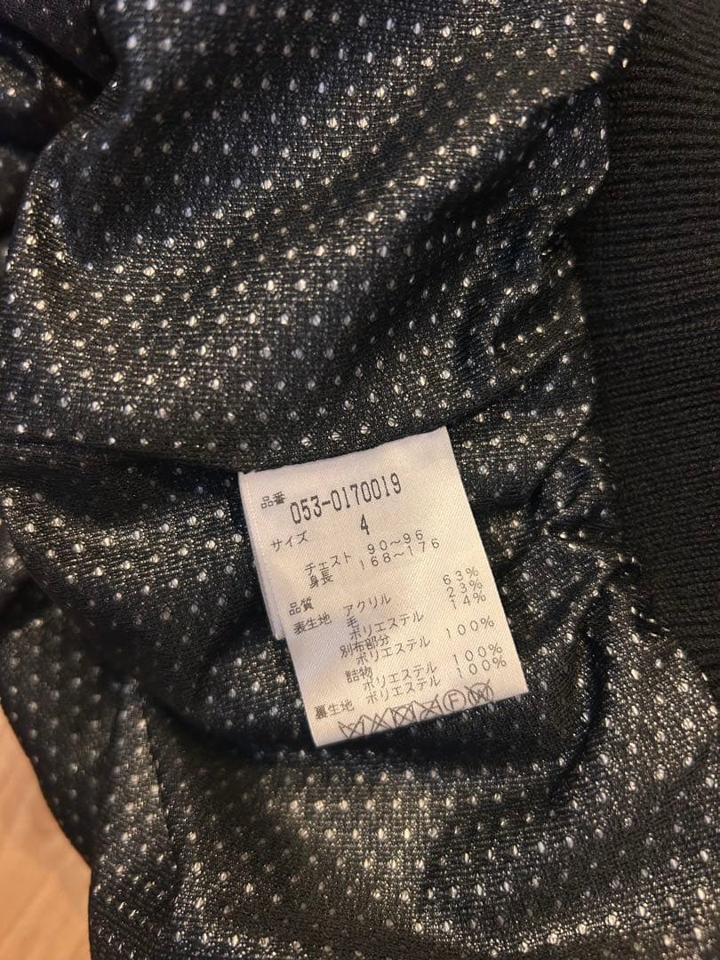 PEARLY GATES 迷彩柄 フード付きパーカー　サイズ4