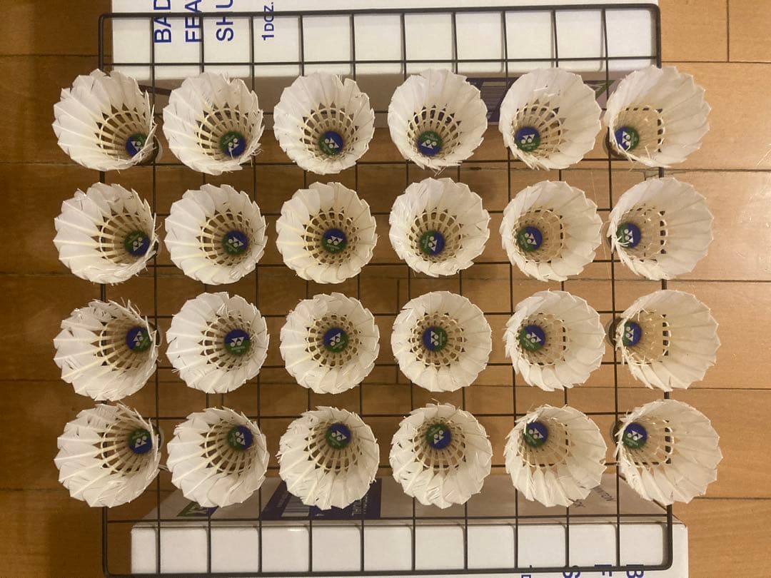 【美品】エアロセンサ700 基礎打ち用シャトル　96個
