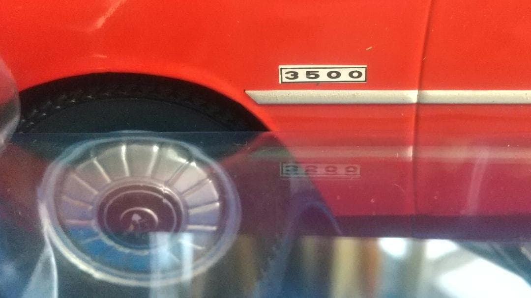 1/18 ROVER 3500 V8 MODEL CAR GROUP ミニカー