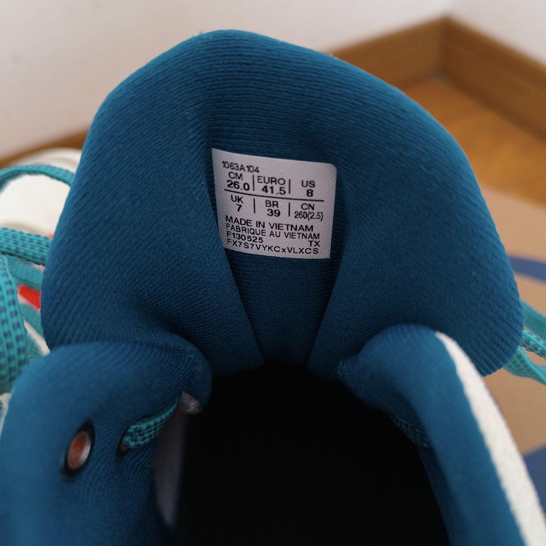 アンプレアルス3　asics バスケットボールシューズ ホワイト/ターコイズ