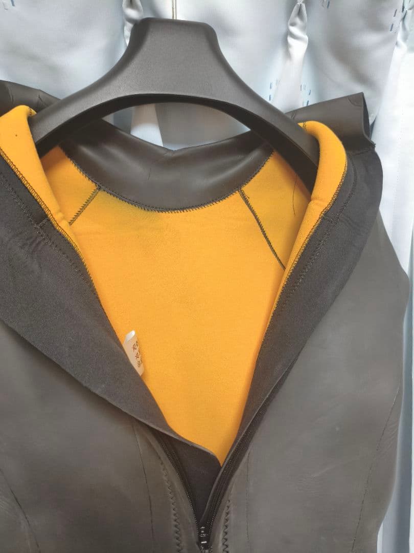 フルスーツ Lサイズ ウエットスーツ　新品　メンズ