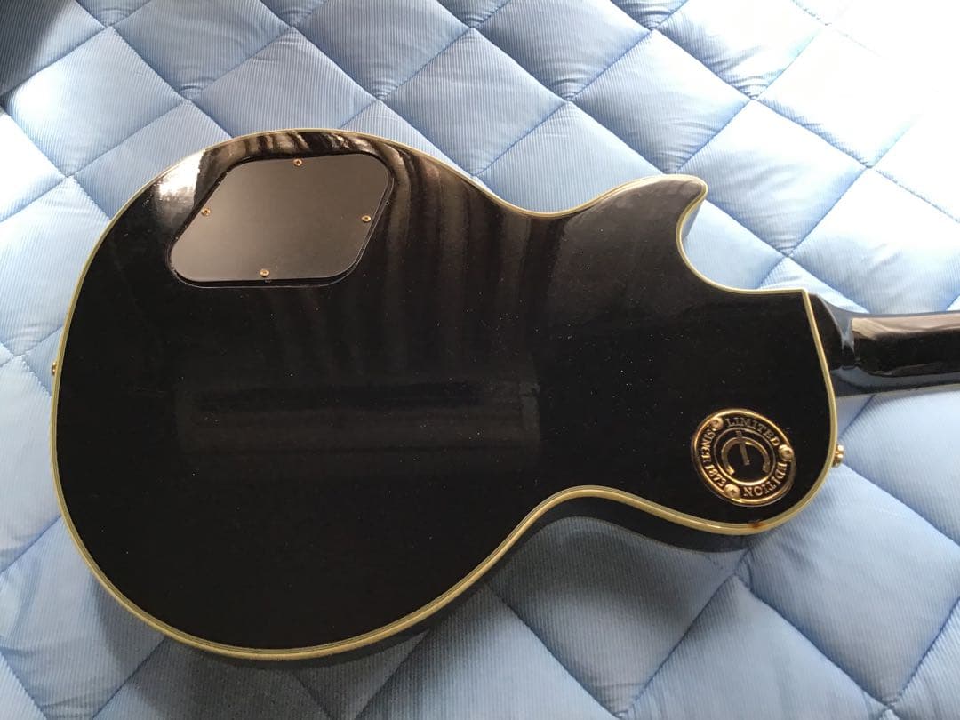Epiphone Les Paul Custom 　ハードケース付属