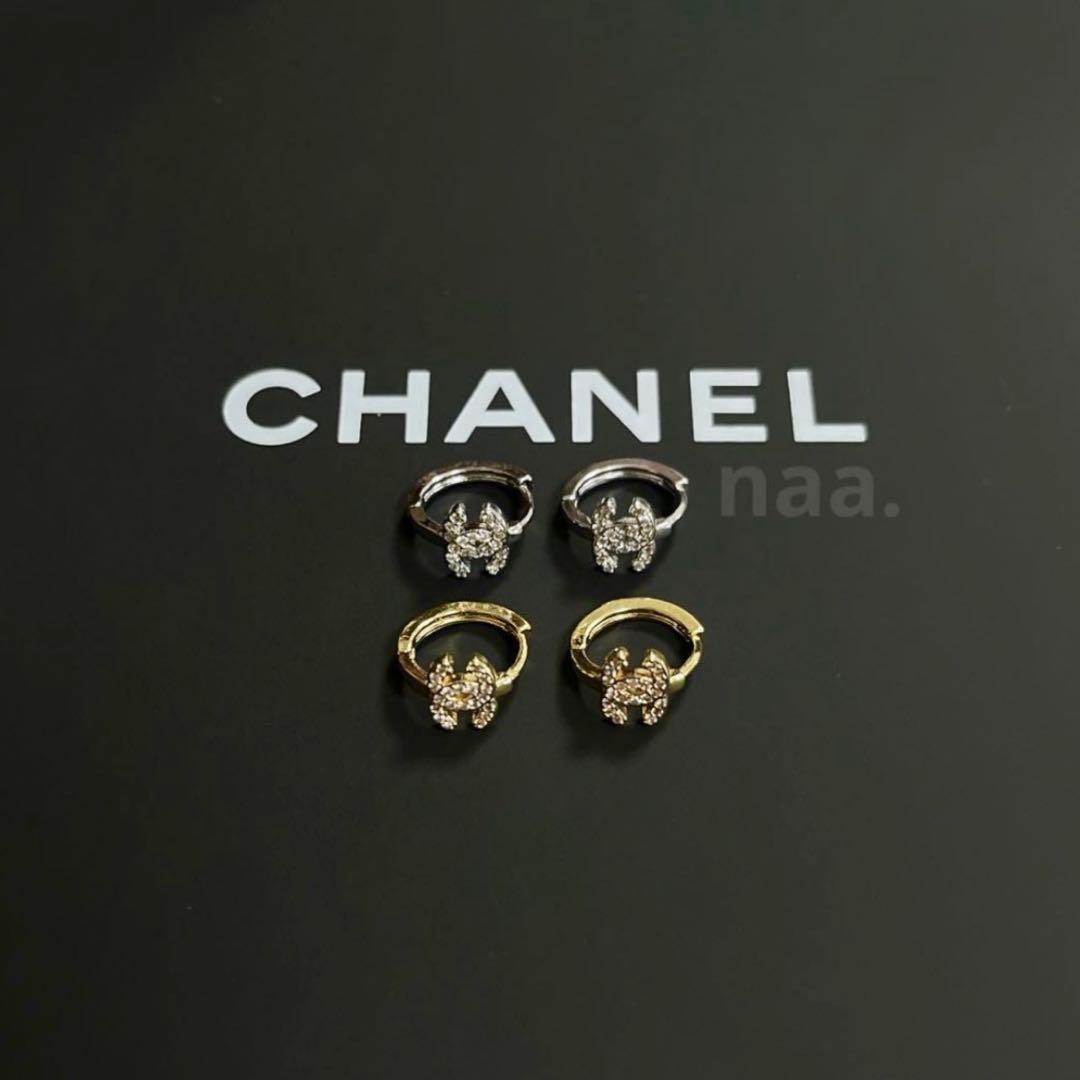 新品未使用✧ シャネル CHANEL フープピアス シルバー ゴールド 小ぶり