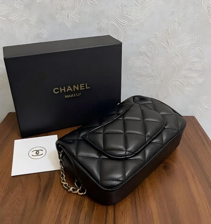 レザー ハート バッグ　ショルダーバッグ ノベルティー