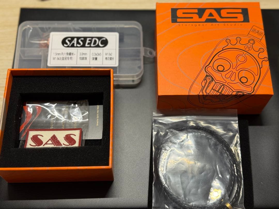 と*ろ様 「正規品」SAS フィジェットトイ　EDC ジルコニウム製　絶版 夜光