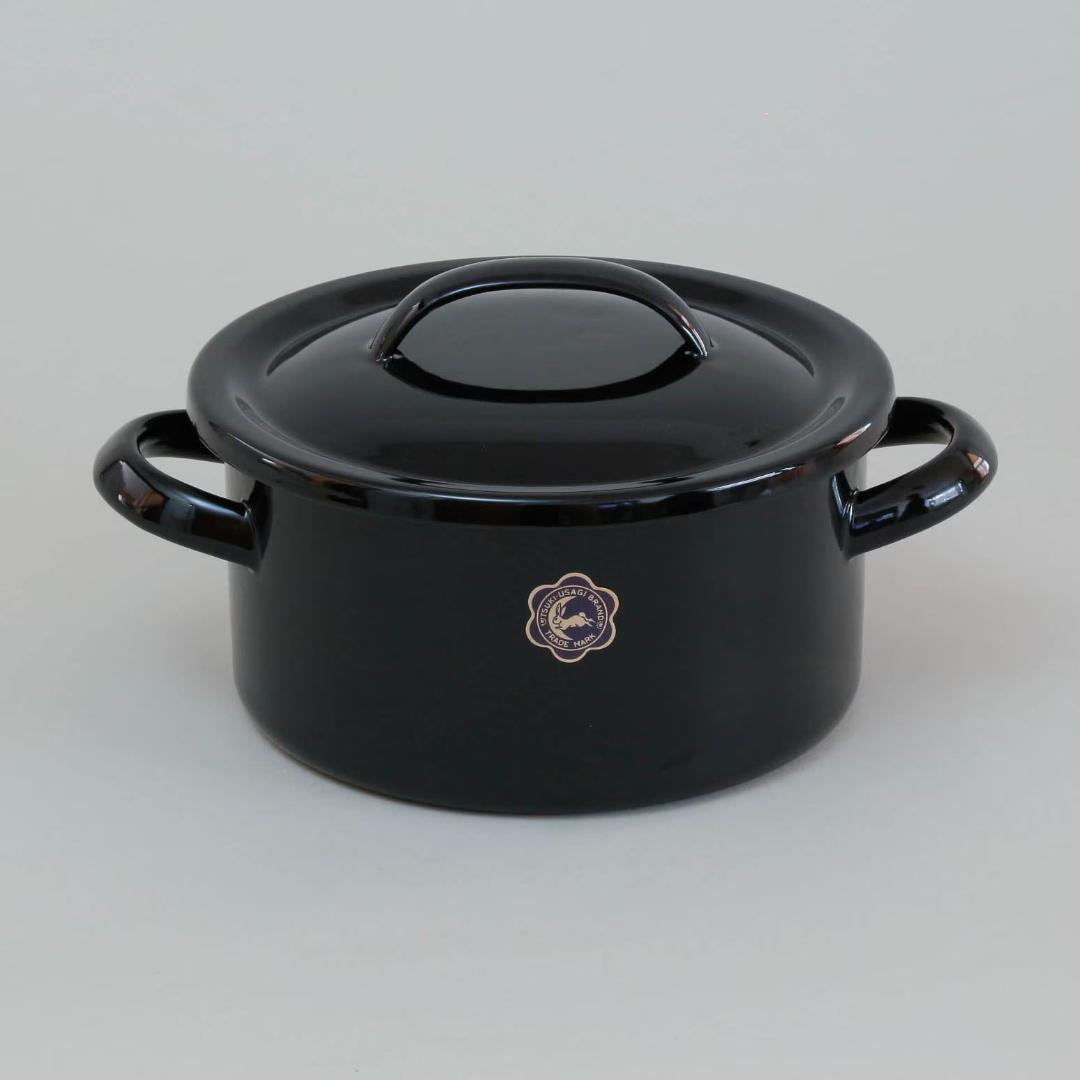 【新品未使用】【生産終了】月兎印　キャセロール 19cm　黒