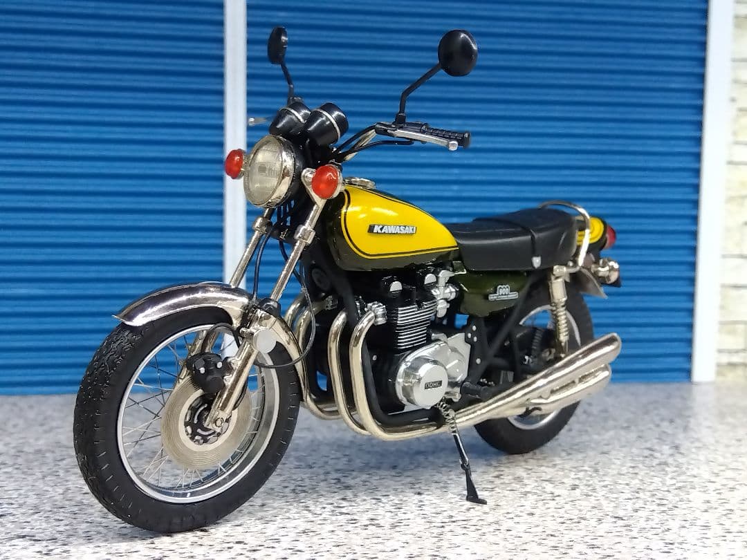 1/18 ミニカー マルサン鉄馬プロジェクト カワサキ Z900 Z1