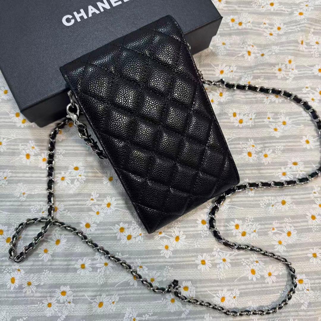 CHANELノベルティ スマホショルダー チェーンポーチ ラムスキン LJH