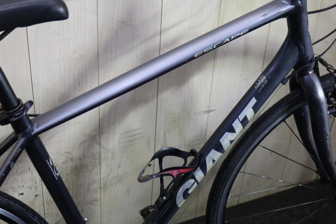 GIANT ESCAPE R3 700C アルミ24速500mm GREYクロス