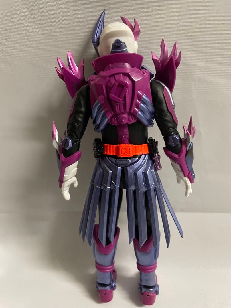 SHFiguarts 仮面ライダー ヴァルバラド