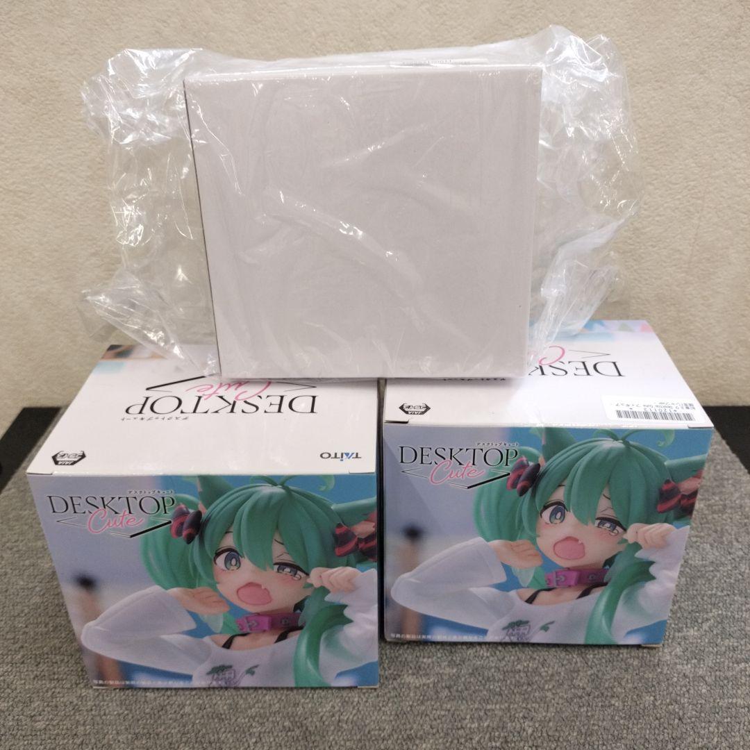 初音ミク Desktop Cute 猫耳Ｔシャツ　通常＋タイクレ限定　3個