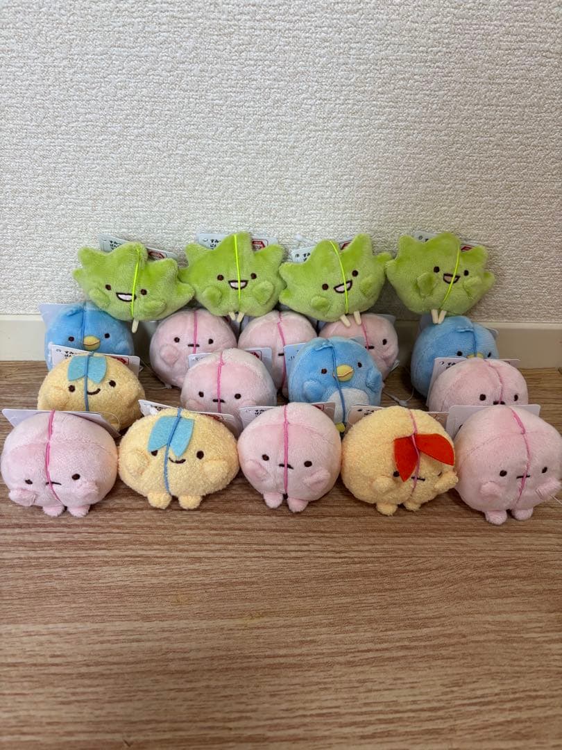 すみっコぐらし手のりぬいぐるみ18体まとめ売り