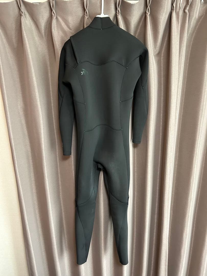 patagonia フルスーツ L ブラック