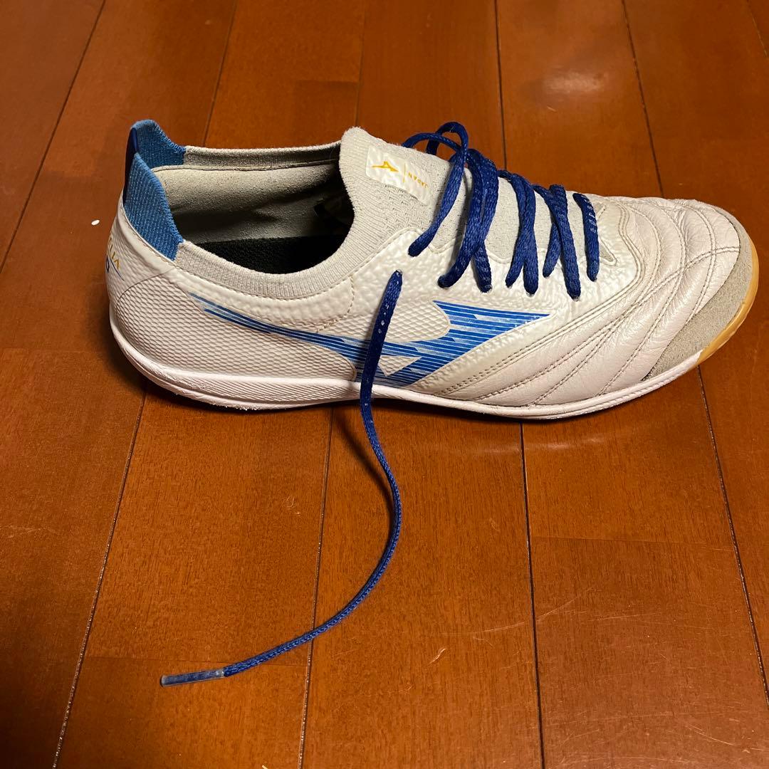 MORELIA NEO SALA β JAPAN ホワイト/ブルー 24.5cm
