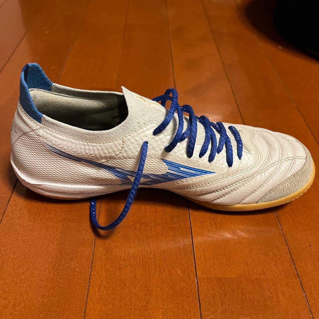 MORELIA NEO SALA β JAPAN ホワイト/ブルー 24.5cm
