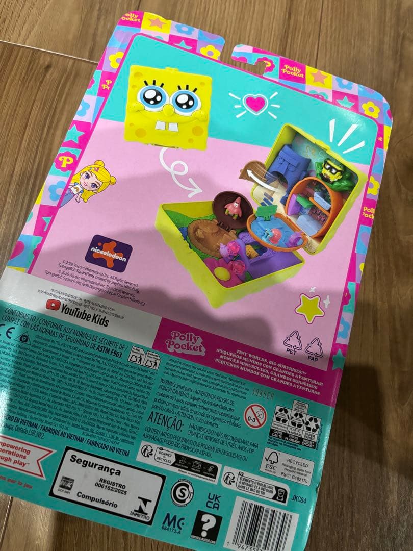 ポーリーポケット　スポンジボブ　日本未発売　ミニチュア　フィギュア