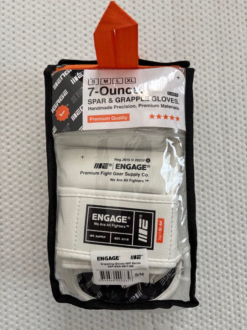 ボクシング ENGAGE 7-Ounce Spar & Grapple Gloves S/M