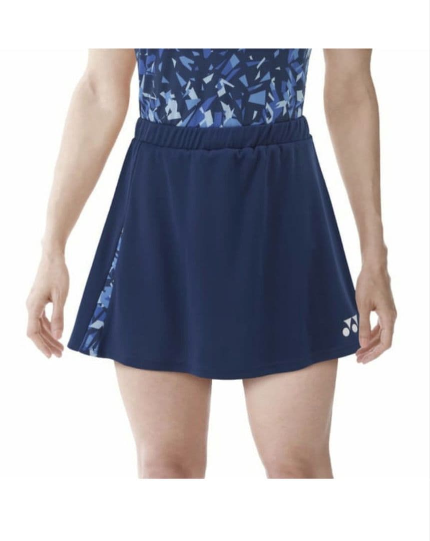 新品　YONEX ウィメンズスカート(インナースパッツ付) 　バドミントンウェア