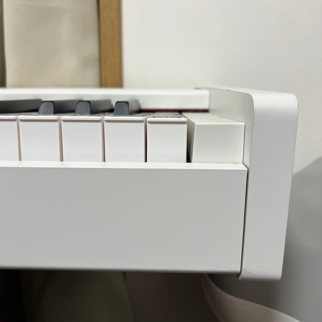 【難あり、値段下げ】KORG 電子ピアノ D1 白 ケース付き コルグ