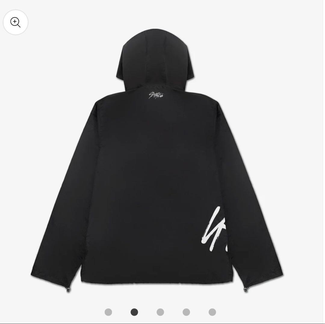 新品未開封　スキズ　WINDBREAKER【L】