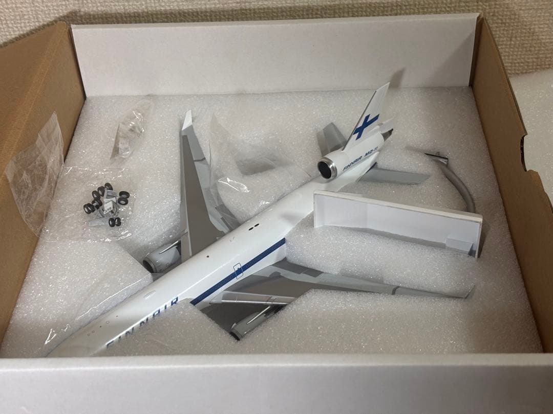 航空機・ヘリコプター JCwings FINNAIR MD-11 1/200