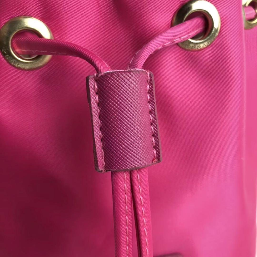 ✨PRADA ノベルティ 巾着型 ナイロン ポーチ ピンク✨