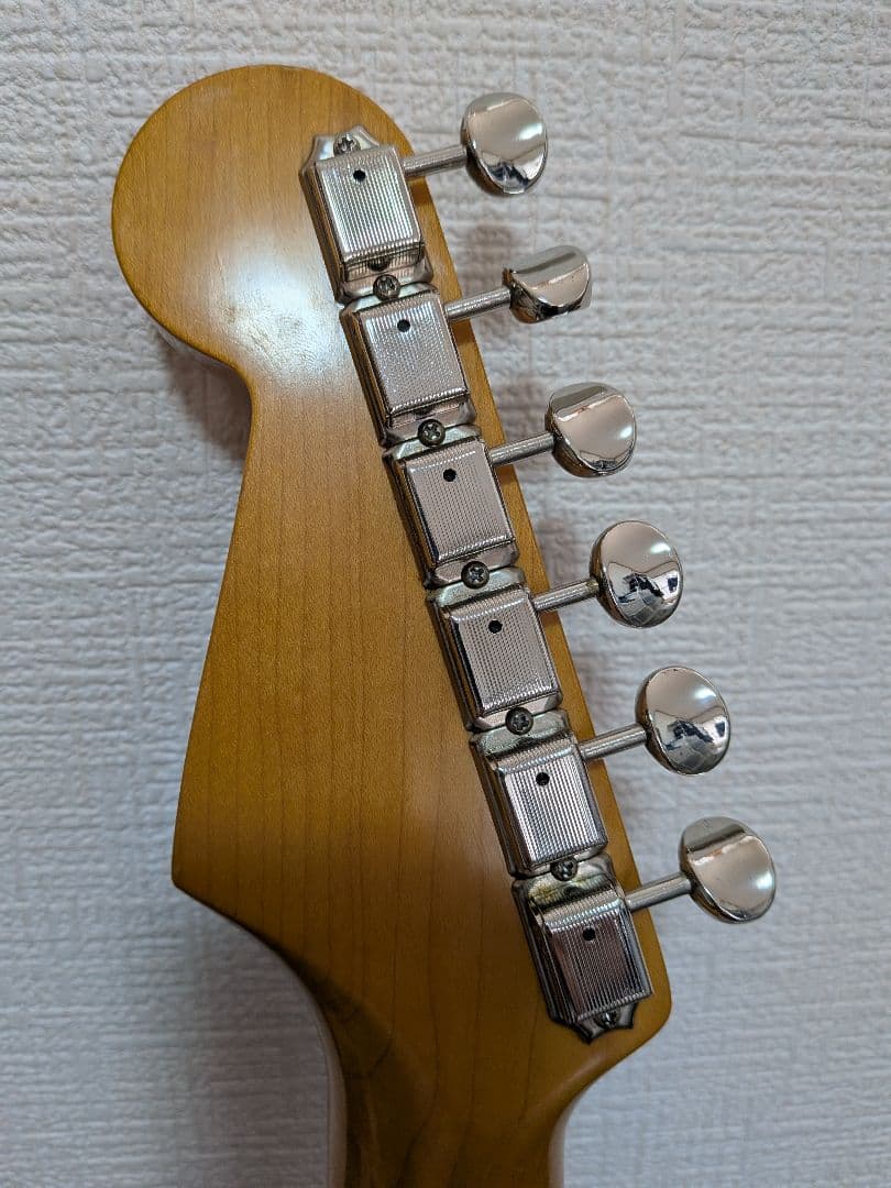 Fender Japan ストラトキャスター ST62 サンバースト Nシリアル