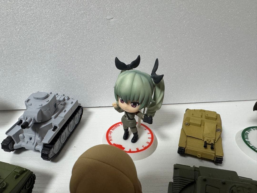 ちびきゅん　ガールズ&パンツァー劇場版　キャラ&戦車セット　全種類　ガルパン