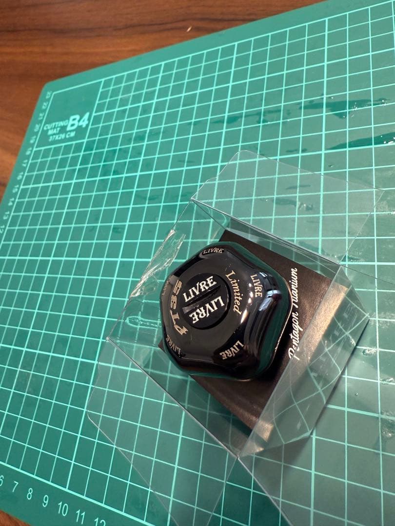 LIVRE PT85 limitedカラー　ブラック×ブラック