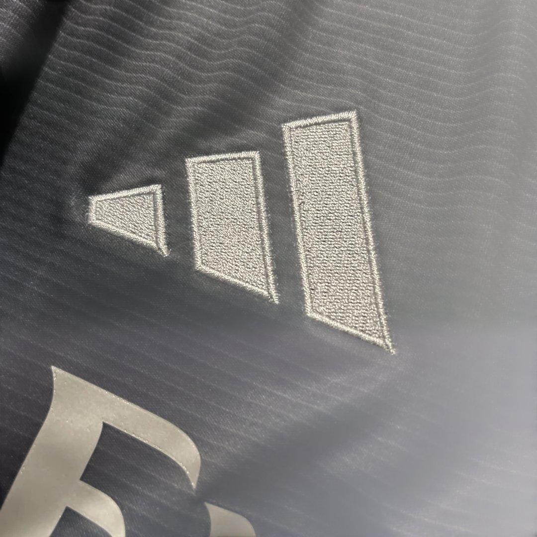 リアル・マドリード adidas 長袖　ユニホーム　2025 刺繍