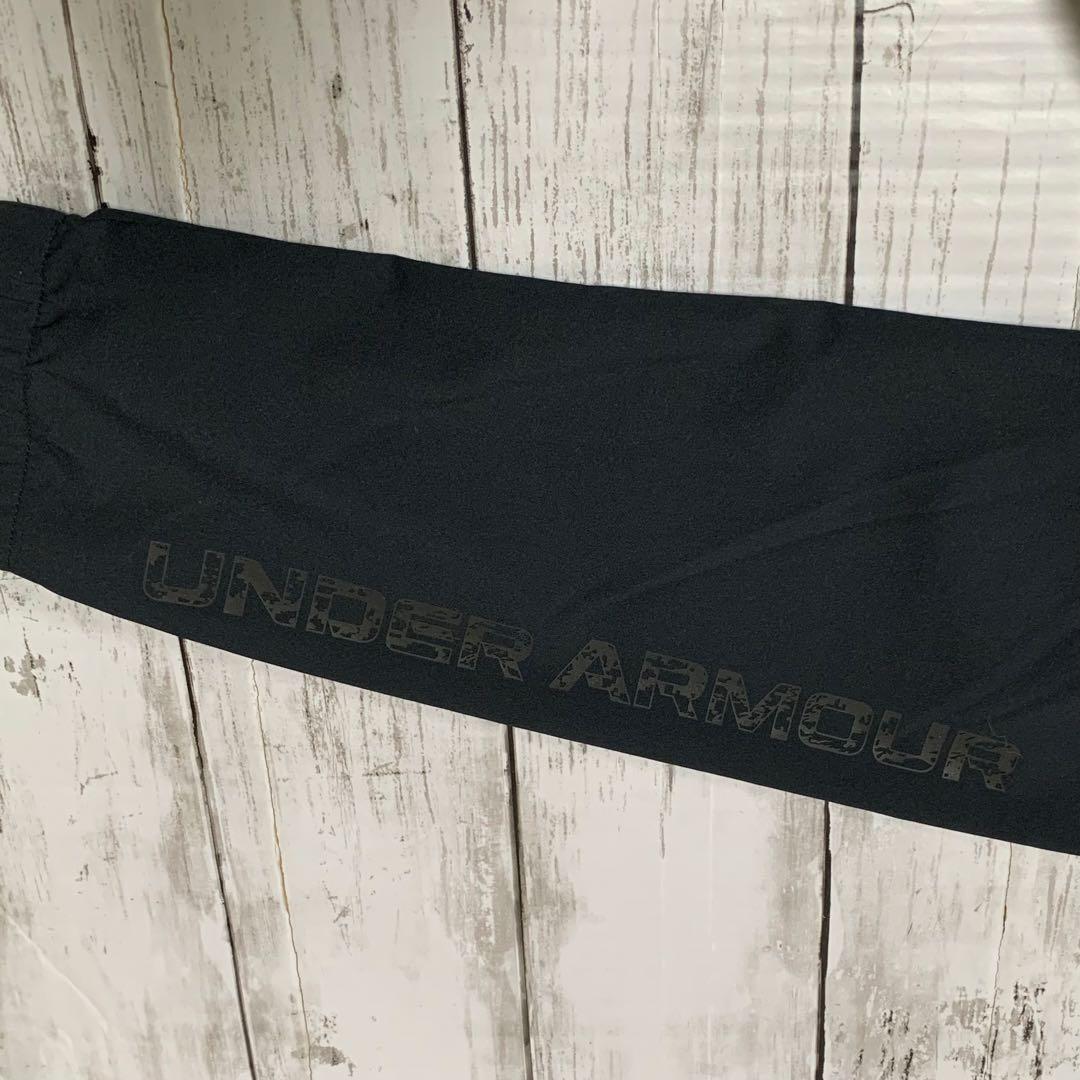 2/20まで値下　新品　UNDERARMOUR フルジップジャケット　SM