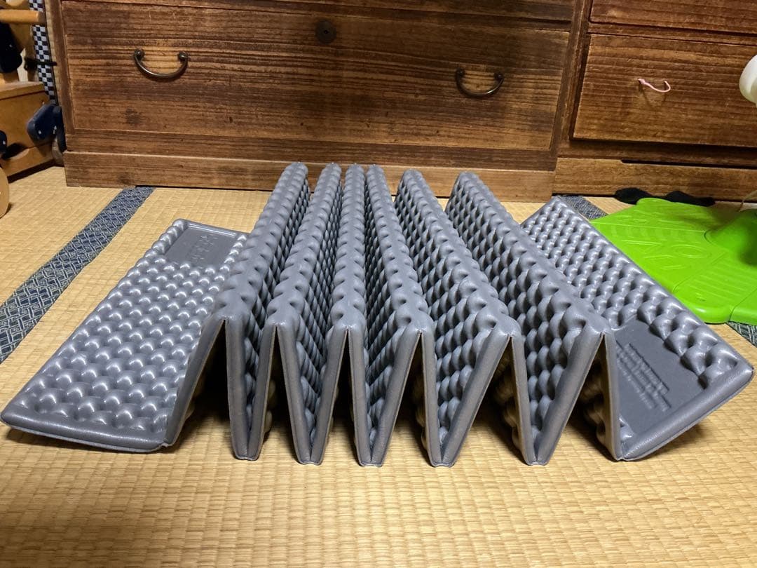THERMAREST Z-LITE ／サーマレスト　Ｚライト正規品①