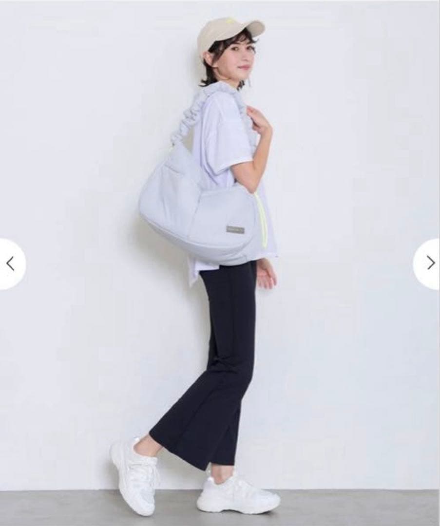 SUKALA 完売中！大人気！シャーリングボディバッグ