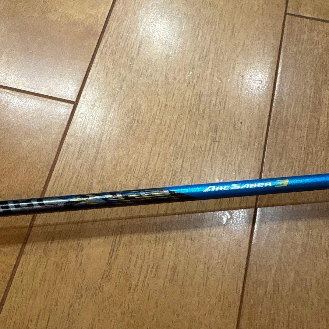 バドミントン　ラケット　ヨネックス アークセイバー　3