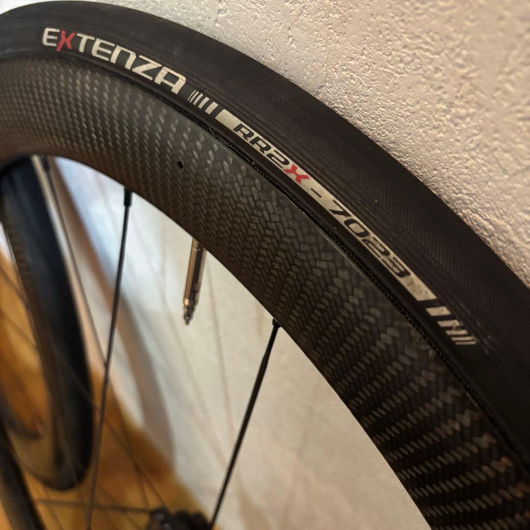 MavicCosmicCarbonSL UST DISC45mm タイヤ付き