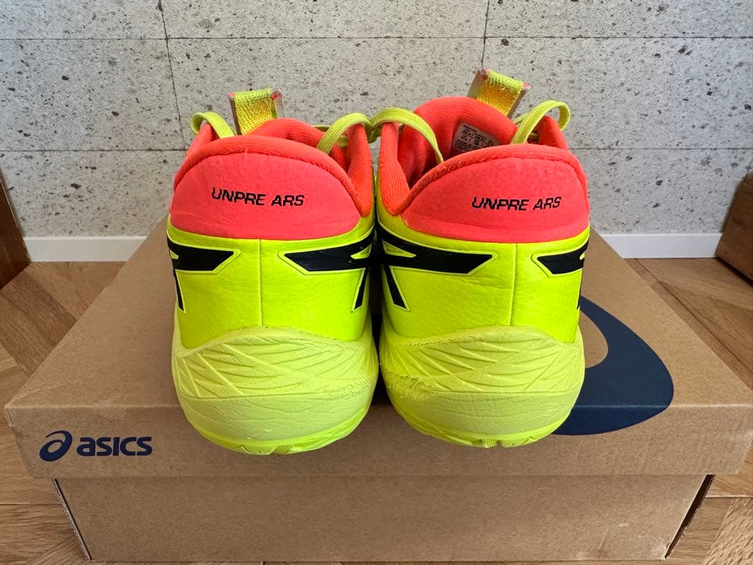 asicsアシックス　UNPRE ARS LOW2 PARIS 25.5