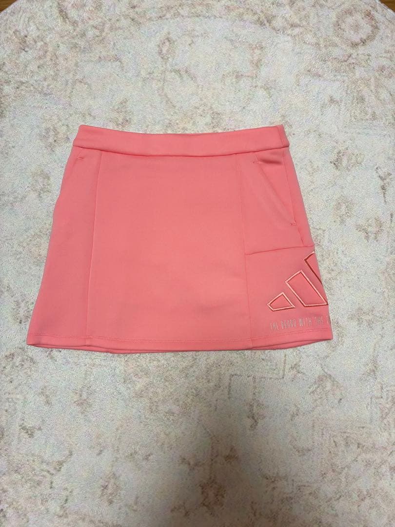 新品L【3点セット】アディダス ダンボールニット ピンクセットアップ 白キャップ