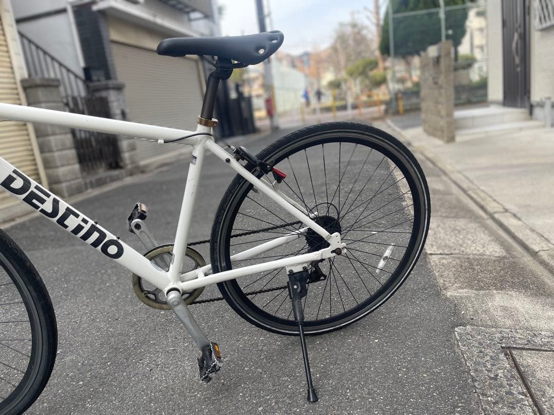 BUDDY 　DESTINO クロスバイク 700C オートライト