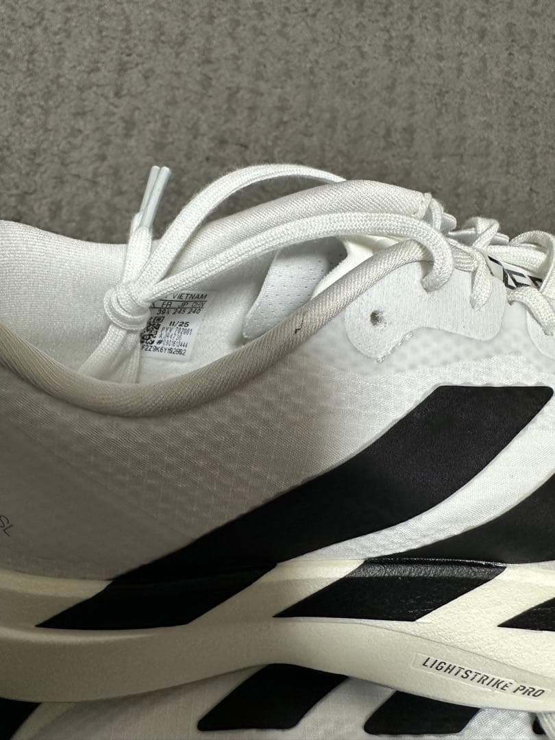 新品未使用　adidas evo sl 24.5㎝