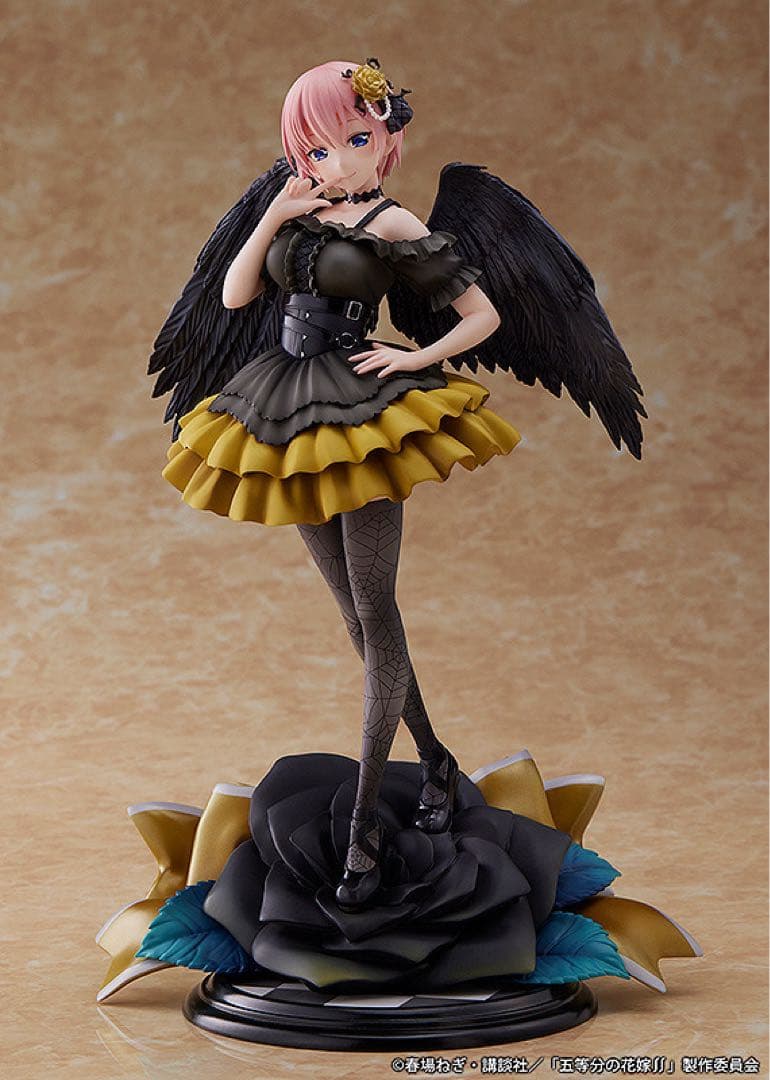 新品未開封　五等分の花嫁∬ 中野一花 堕天使ver. 塗装済み完成品フィギュア