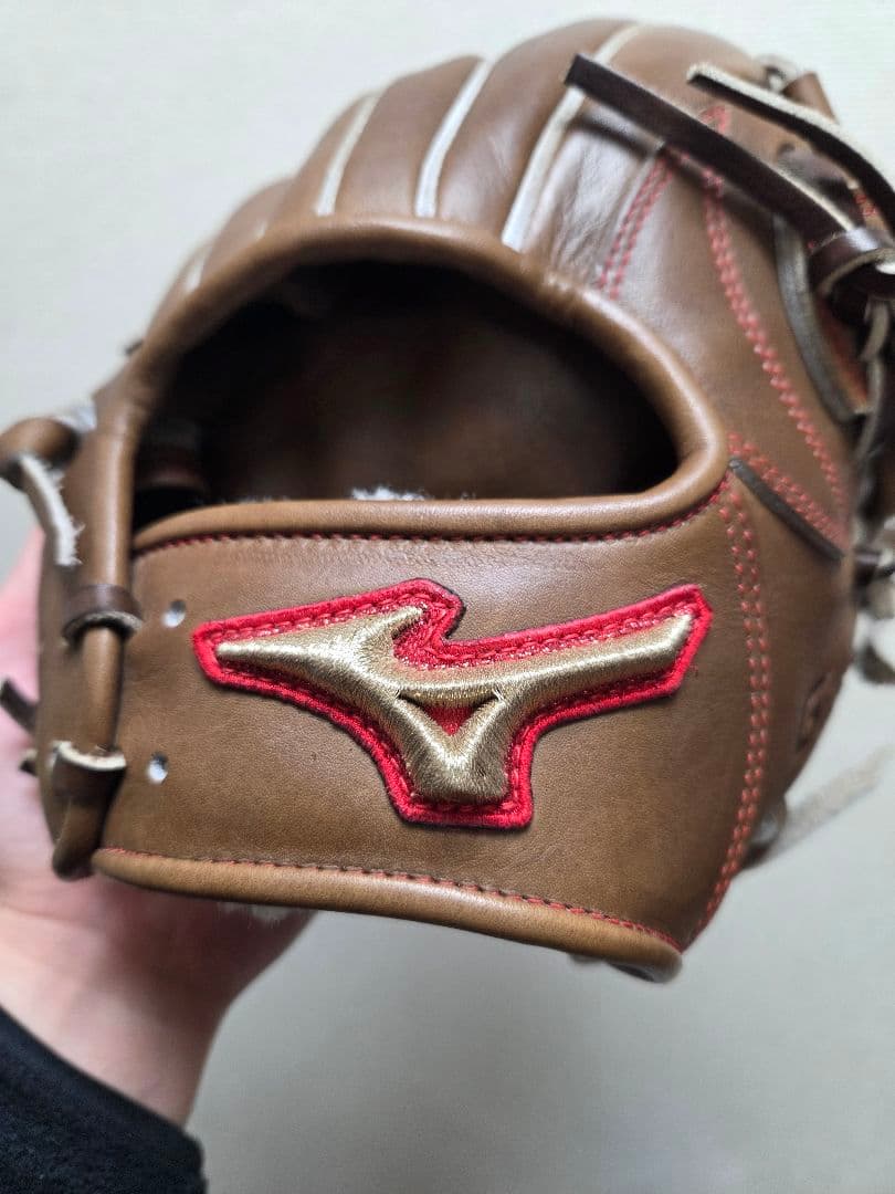 MIZUNO　ミズノ　グローバルエリートジャパン　硬式　内野手