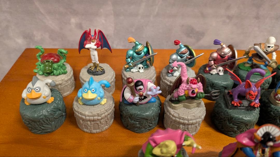 期間限定値下げ【コレクター品】ドラゴンクエスト　ボトルキャップ　20体まとめ売り