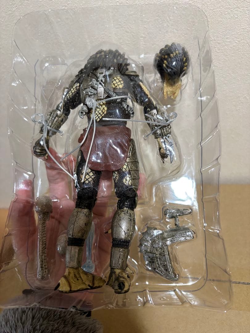 neca ネカ プレデター ジャングルハンター 363026225