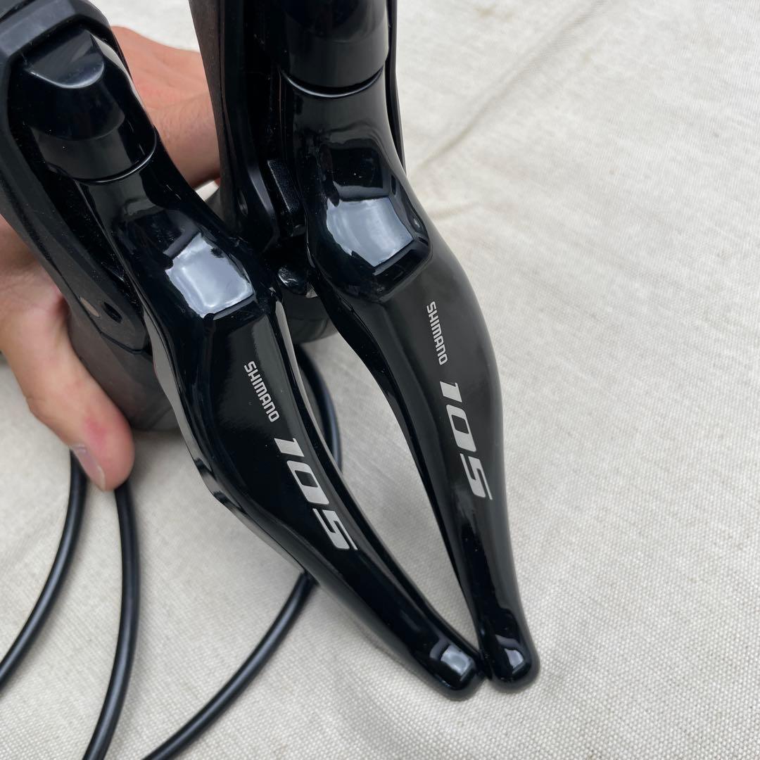 Shimano 105 ブレーキレバーセット R7000