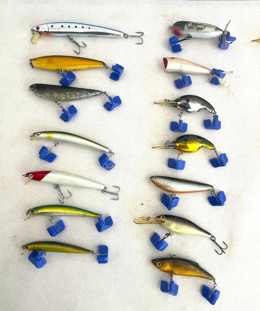バス釣り ルアー大量まとめ売り 約40点 タックルボックス付 MEIHO