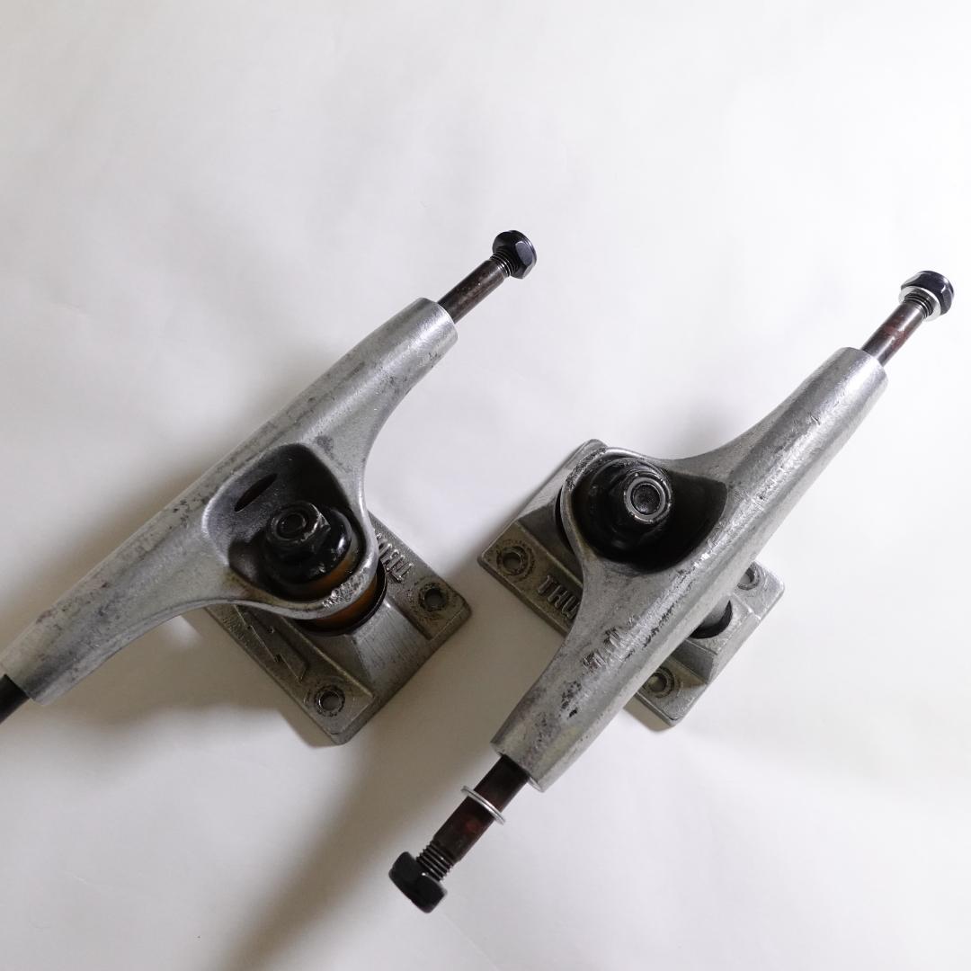 【THUNDER】POLISHED サンダー トラック 147 美品 2個セット