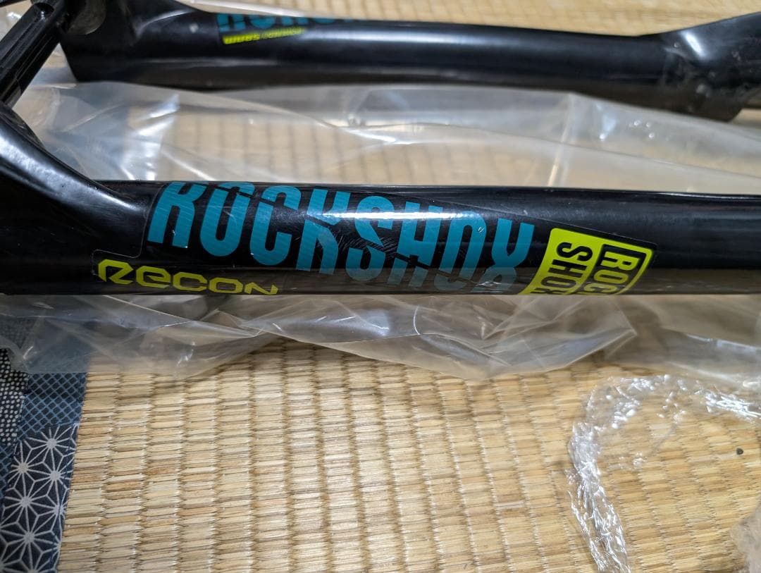 RockShox Recon サスペンションフォーク 29er 140mm