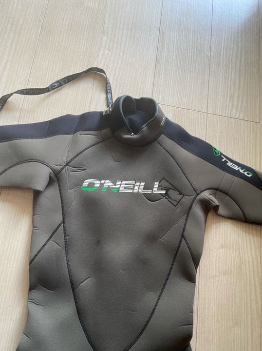 オニール　ウェットスーツ